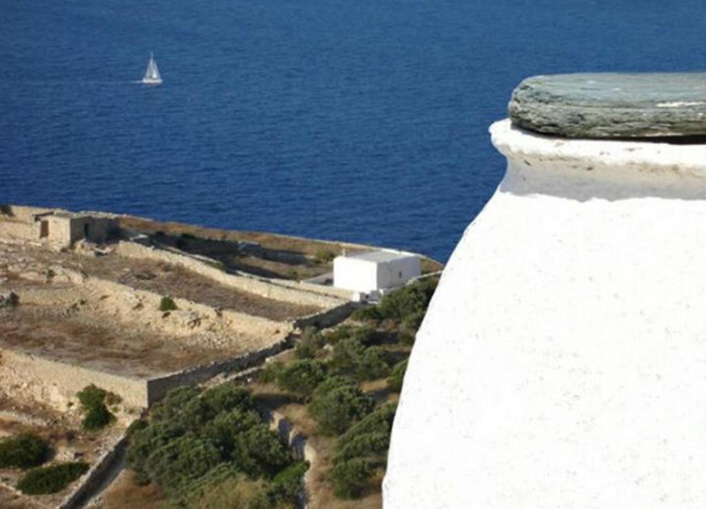 Belvedere Apartments Folégandros Buitenkant foto